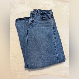 LEVIS LOW CUT LOOSE JEANS